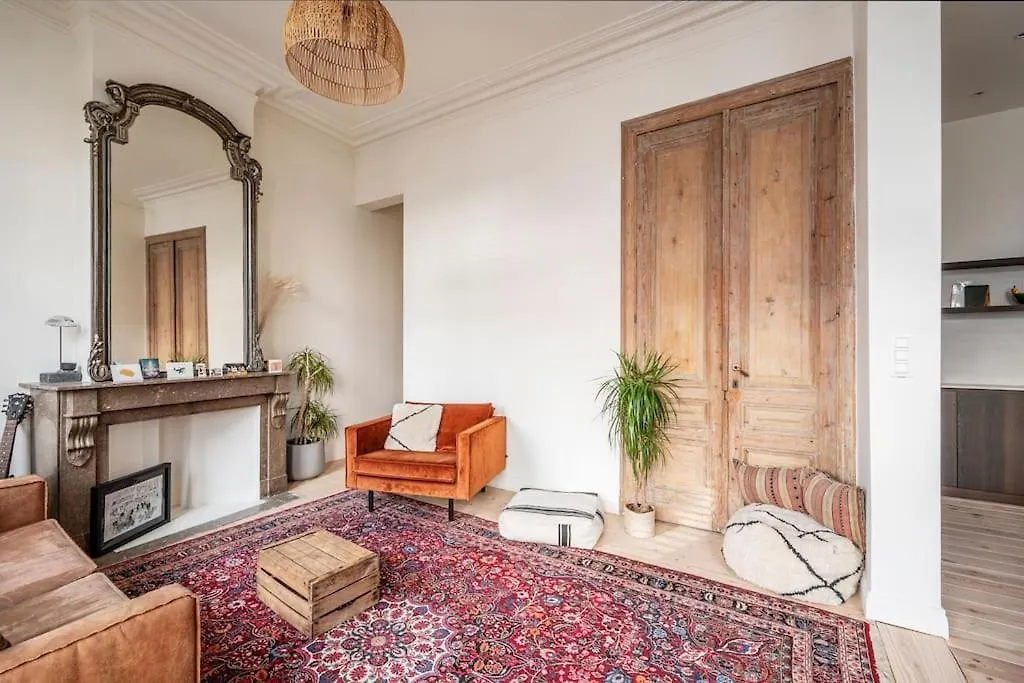 Gezellig Gerenoveerd Herenhuis In Het Centrum Apartamento Antuérpia 0*,  Bélgica
