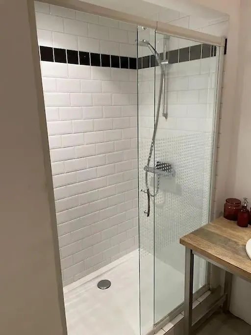 Gezellig Gerenoveerd Herenhuis In Het Centrum Apartamento Antuérpia